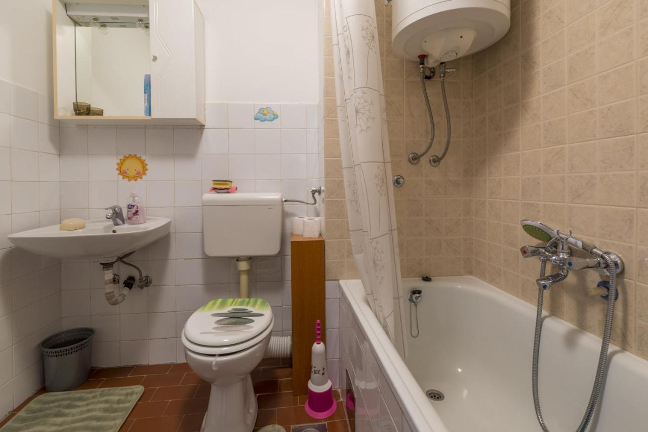 Apartamento Hrusta Crikvenica Exterior foto